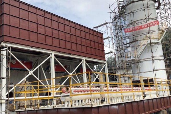 蘇瑞礦業(yè)布袋脫硫塔現(xiàn)場